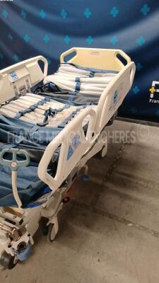 Hill Rom Hospital Bed Total Care Duo 2 (No power) *07BA0017* - 2