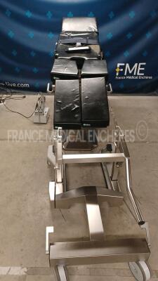 Maquet Operating Table Alphamaquet - YOM 2010 w/ Remote Control (Powers up) *02973* - 6