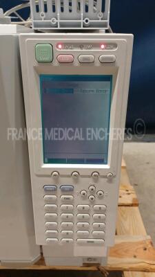 Shimadzu Gas Chromatograph GC-2010 - Reset Error w/ Shimadzu Auto Injector AOC-20i and Shimadzu Gas Chromatograph Mass Spectometer GCMS-QP2010S (Powers up) *C70384570128 US* - 2