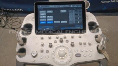 Samsung Ultrasound RS80 EVO - YOM 2020 - S/W 1.00.01.0227 - Options - CEUS plus - Natural Vue - Realistic Vue - S-3D Arterial Analysis - SMART 4D - XI STIC w/ Samsung Probes CA1-7A - YOM 06/2021 and LA4-18B - YOM 06/2022 and LA2-9A - YOM 11/2019 (Powers u - 5