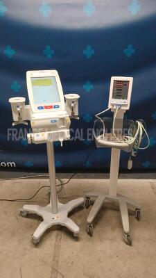 Lot of 1x Bracco Injeneering Injector CT Expres - YOM 2016 - Error System and 1x Mindray Vital Signs Monitor Datascope Duo (Both power up) *C0013296-3016/MD14801-F1*