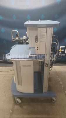 Drager Ventilator Fabius GS - YOM 2006 - S/W 3.35 fully functional (Powers up) *arxc0071* - 4