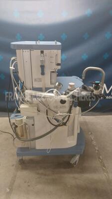 Drager Ventilator Fabius GS - YOM 2006 - S/W 3.35 fully functional (Powers up) *arxc0071* - 5