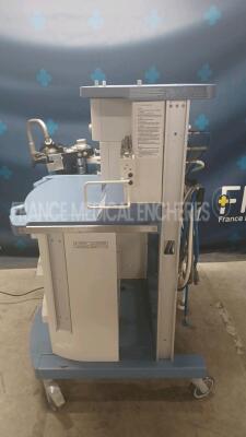 Drager Ventilator Fabius GS - YOM 2006 - S/W 3.35 fully functional (Powers up) *arxc0076* - 4