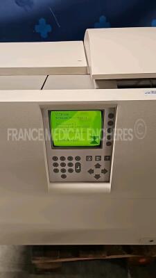 Biomerieux Microbiological Analyzer Vitek 2 (Powers up) *VTK23016* - 5