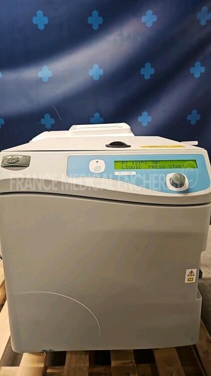 Selecta Autoclave 4002415 - YOM 2011 (Powers up) *553072*