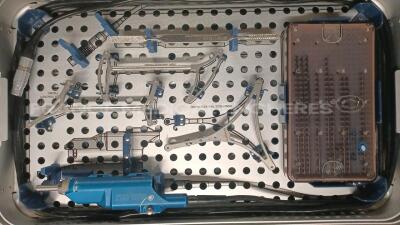 Lot 3x Smith and Nephew Handpieces including 3x Boxes Naviopfs and Tracker Frame and Femur Tracker Frame and Tibia Tracker Frame and Formon Rasp and 1x Box including All Handpieces for Femoral Trial Left Medial and Femoral Trial Right Medial and Femora - 2