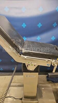 Maquet Operating table 1140.10AN with remote control (Powers up) - 6