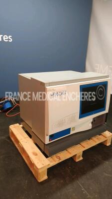 i2a Bactery Analyzer Sirscan 2000 (Powers up) *206K200C00277* - 2