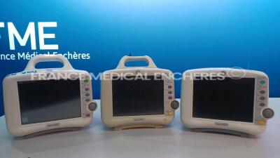 Lot of 3 x GE Patient Monitors Dash 3000 Including ECG NBP, CO2, SpO2, Temp/CO, BP1/3 and BP2/4 Options - YOM 2009/2013- Cosmetic damages (1x No power - 2 x power up - See Pictures) *SD009409873GA/D4EH6498G/SHQ13423774SA*