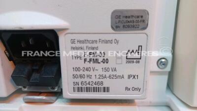 Lot of 2 x GE Patient Monitors Including 1 xCarescape B650 -YOM 2010 - w/ 1 x E-PSM-00 Module and 1 x E-CAIO-00 module (Powers up)and 1 x F-FML-00 w/ 1 x E-PSM-00 Module - Cosmetic and screen damages (No Power - See Pictures) *SEW10446486HA/6542468* - 7