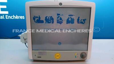 GE Patient Monitor Carescape B650 -YOM 2010 - w/ E-PSM-00 Module and E-CAIO-00 module (Powers up) *SEW10467199HA*