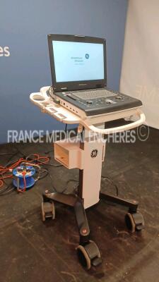 GE Ultrasound Versana Active - YOM 2020 - S/W R1.0.11 w/ GE Probe 4C-RS - YOM 2019/12 (Powers up) *6054229WX0* - 2