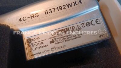 GE Ultrasound Versana Active - YOM 2020 - S/W R1.0.11 w/ GE Probe 4C-RS - YOM 2019/12 (Powers up) *6054229WX0* - 8