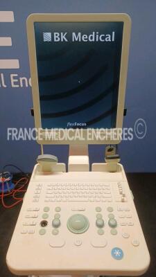 BK Medical Ultrasound flexFocus 500 w/ BK Medical Probes 8870 and 8830 (Powers up) *5003373* - 4