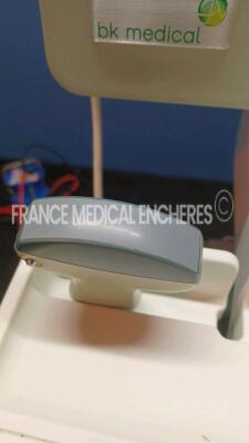 BK Medical Ultrasound flexFocus 500 w/ BK Medical Probes 8870 and 8830 (Powers up) *5003373* - 9