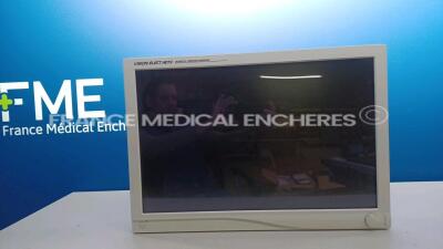 Stryker Surgical Viewing Monitor Vision Elect HDTV 26” - Yom 2013 - Scratch on Screen (Untested - See Pictures) *VEH263F0349*