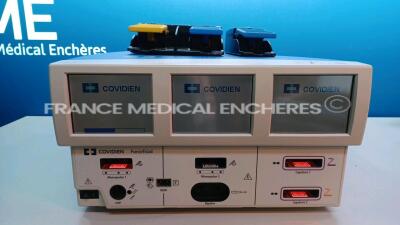 Covidien Electrosurgical Unit ForceTriad - YOM 2012 - S/W 4.0 w/ 2 Footswitches (Powers up) *T2C28125EX*