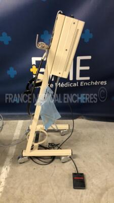 Erbe Cryosurgical Unit Erbocryo w/ footswitch (Powers up) - 3