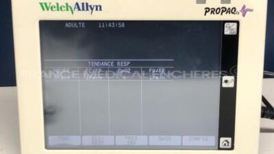 Welch Allyn Patient Monitor Propaq 246 - YOM 2004 - S/W 3.50.00 w/ Adult NIPB cuff and ECG hose (Powers up) - 4