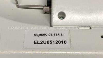 Resmed Ventilator Elisee 250 - YOM 2006 - S/W 2.61-5 - Count 2012H - no power supply (Powers up) - 5