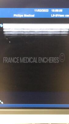 Philips Ultrasound iU22 - YOM 2007 - S/W 5.2.2.44 - Options - 3D Color - Basic 3D Imaging - QLab 3DQ GI - Clinical Option Abdomen - Netlink DICOM 3.0 - Clinical Option Contrast General Imaging - Language Option French - Smart Exam - Clinical Option GYN - - 8