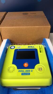 Lot of 2 ZOLL Defibrilator AED 3 Trainers original box never used - Spanish Language - 2