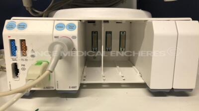 GE Patient Monitor D-FDP15-00 - YOM 2008 w/ GE module rack FCU 8 11 VG1 GE YOM 2008 - E-RESTN module (SPO2/T1-T2/PNI/ECG - E-NMT module (Powers up) - 5