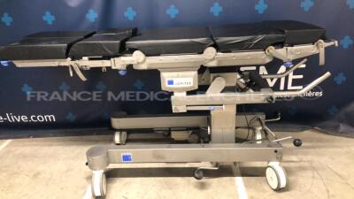 Trumpf Operating Table Jupiter - YOM 2003 - Table top changed in 2009 w/ extra table top YOM 2009 - 2