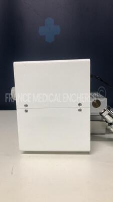 E.M.E Ventilator Infant Flow System M672P - YOM 2001 (Powers up) - 4