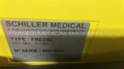 Schiller Defibrillator Fredbi E - YOM 2005 - missing battery charger - Untested - 3