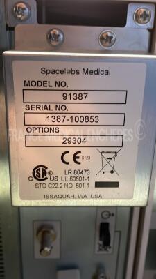 Lot of 2 Spacelabs Patient Monitors Ultraview SL w/ Spacelabs central units Ultraview SL3900 and SL2900 including module ECG/SPO2/TI2 and ECG hoses and SPO2 hoses - Both power up - 7