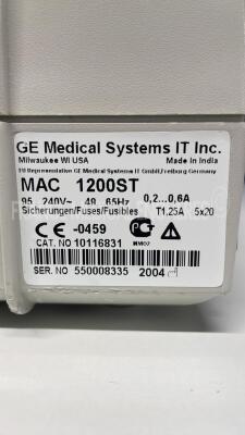 GE ECG MAC 1200 ST - YOM 2004 - S/W 5.21 (Powers up) - 5