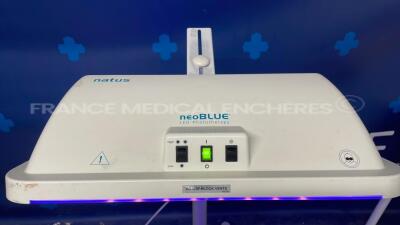 Natus Led Phototherapy NeoBLUE (Powers up) - 4