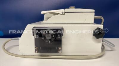 Medicon Electrosurgical Unit Servotronic EC 100 w/ footswitch - no power cable (Powers up) - 2