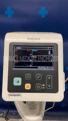 Lot of 2 Philips Vital Signs Monitors - YOM 2014 and 2009 - S/W A.07.33 and B.01.86 - Both power up - 5