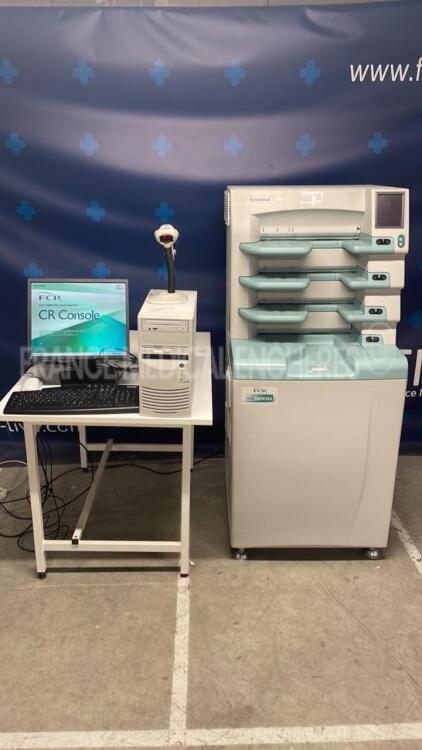 Fujifilm Computed Radiography Reader Digitizer FCR XG5000 - YOM 2005 - S/W V4.7 w/ Workstation including FCR Software (Powers up)