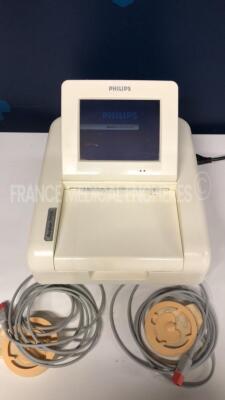 Philips Fetal Monitor Avalon FM30 - YOM 2006- S/W 6.02.14 w/ 1 Transducer US and 1 Transducer TOCO (Powers up)