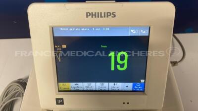 Philips Fetal Monitor Avalon FM30 - YOM 2012 w/ TOCO sensor and US sensor (Powers up) - 4