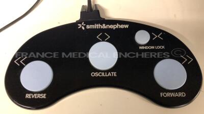 Smith and Nephew Arthroscopy Shaver Control System Dyonics Power II - YOM 2014 - S/W 1.00.00 - w/ Smith and Nephew Footswitch 7205399 (Powers up) - 6