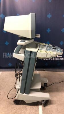 BK Medical Ultrasound 2102 - YOM 2002 w/ Sony Video Graphic Printer UP- 895MD - Screen to be repaired (Powers up) - 3